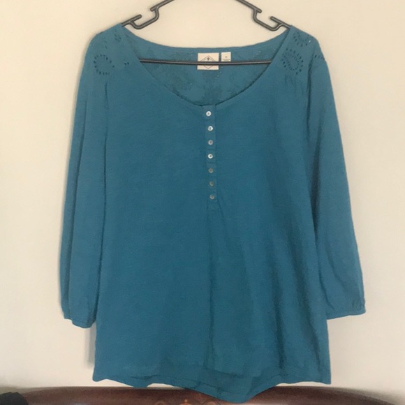 Cute teal color top from St John’s Bay!  Size XL - Picture 1 of 5